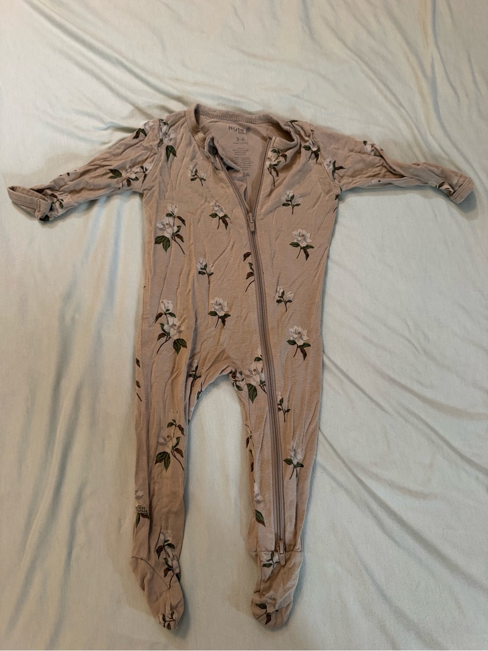 Kyte Baby Floral Zip One-Piece Footed Pajamas